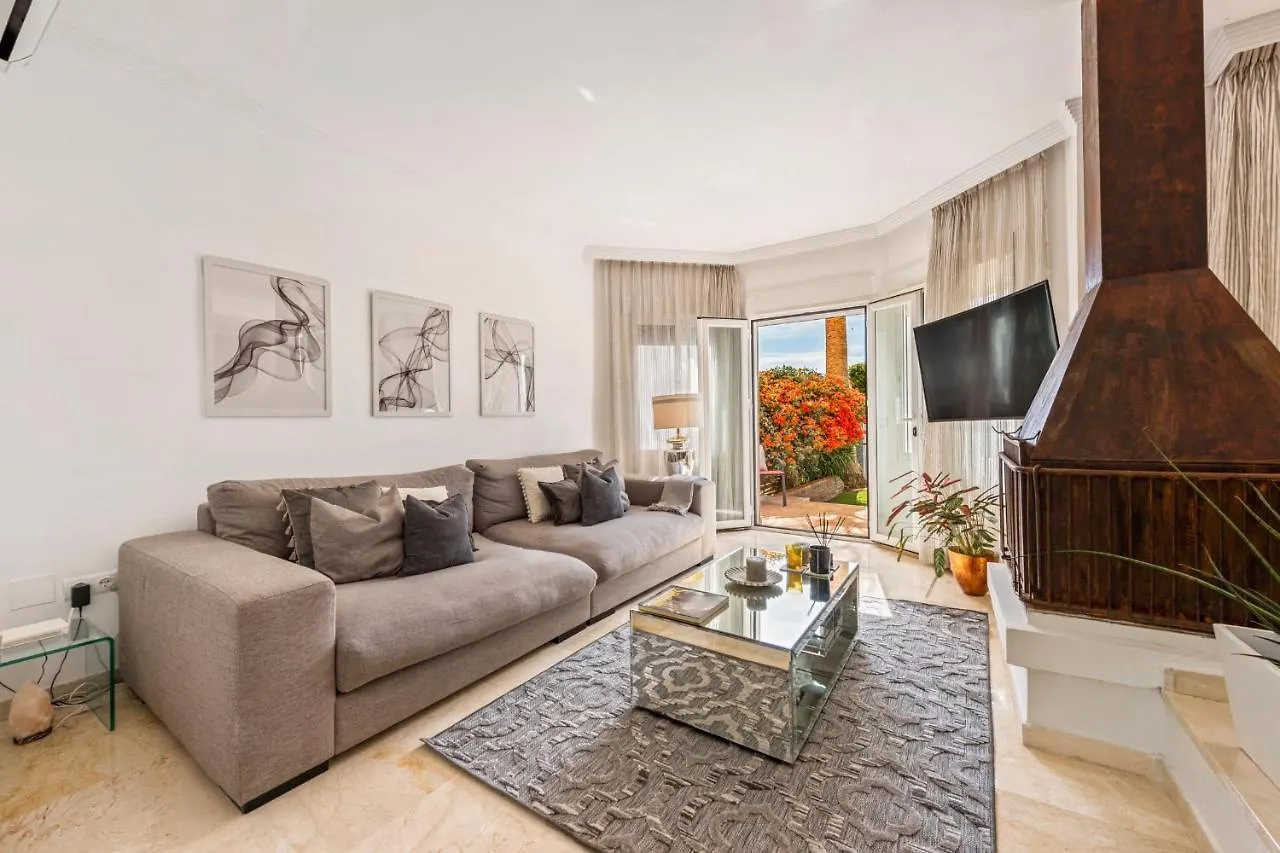 Cozy Townhouse Selwo Villa Estepona Holiday home