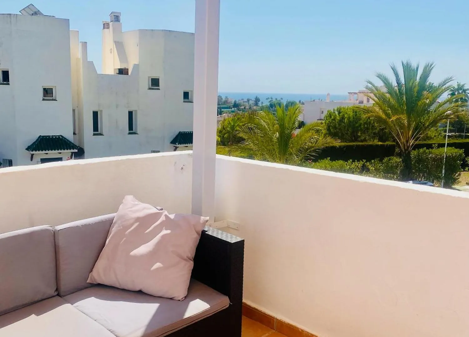 Cozy Townhouse Selwo Villa Estepona Spain