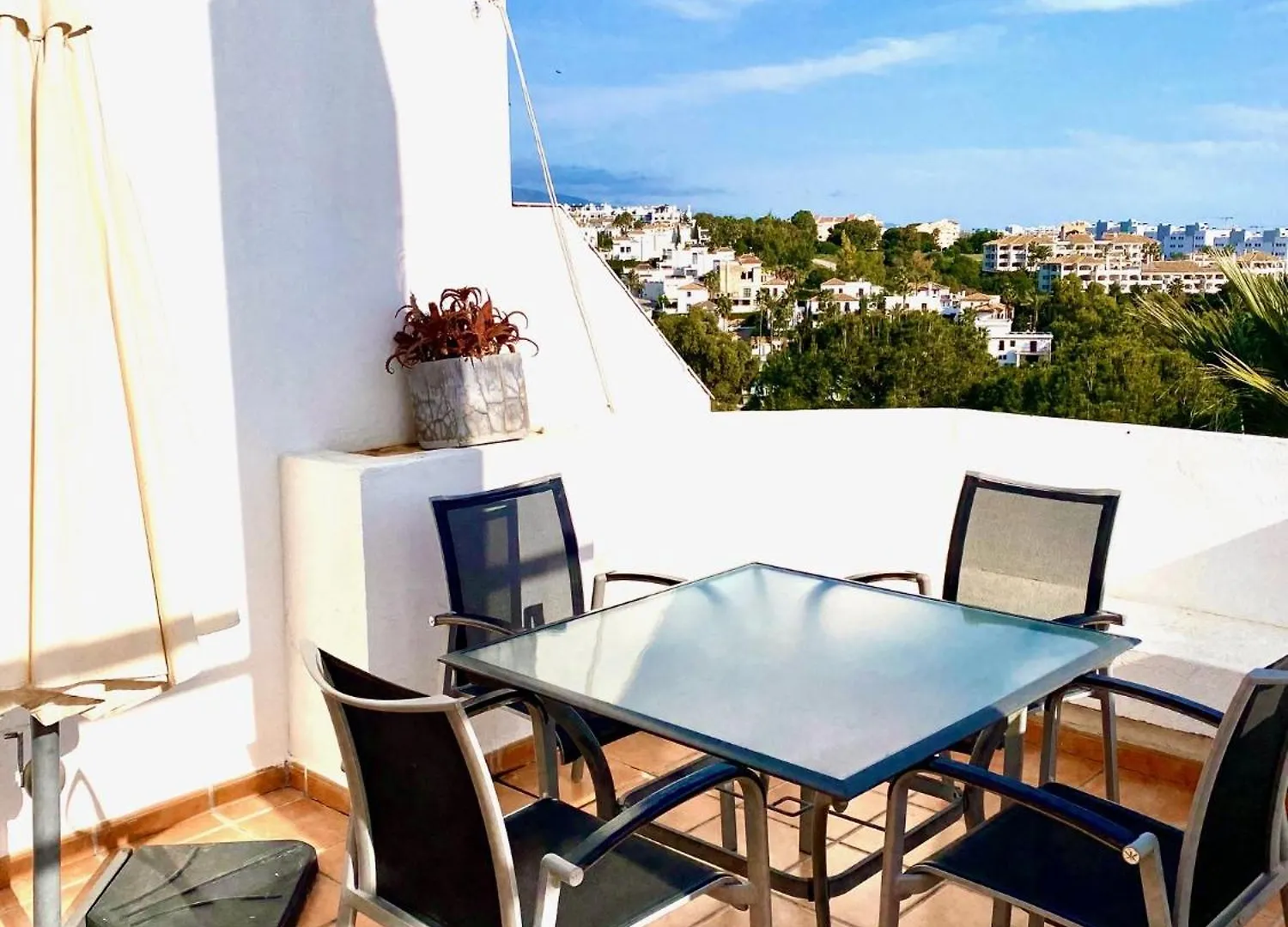 Holiday home Cozy Townhouse Selwo Villa Estepona